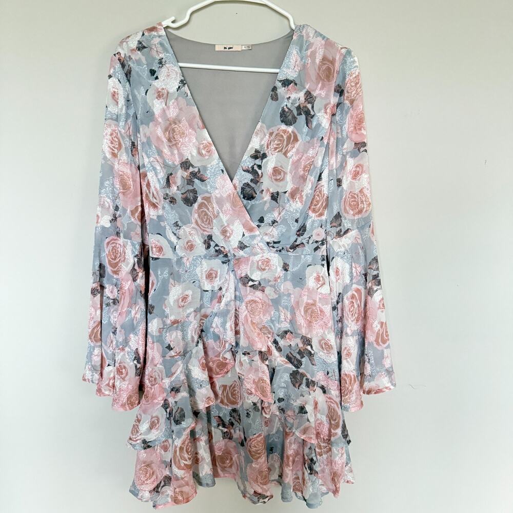 Francesca's Mi Ami Women Bell Sleeve Dress XL Floral Boho Fairy Coquette Cottage - Picture 2 of 9